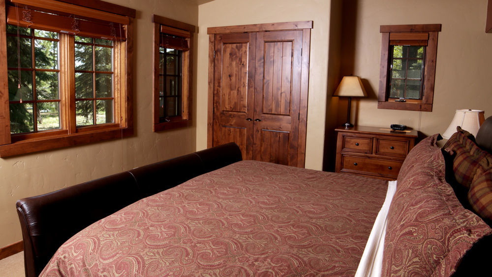 Tamarack Resort Экстерьер фото
